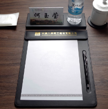 板夹A4A5A6文件夹办公用品夹板文具书写板夹透明塑料记事板