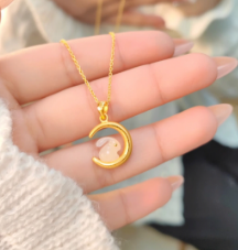 一饰小词兔子项链女晶莹剔透纯银轻奢小众本命年生肖